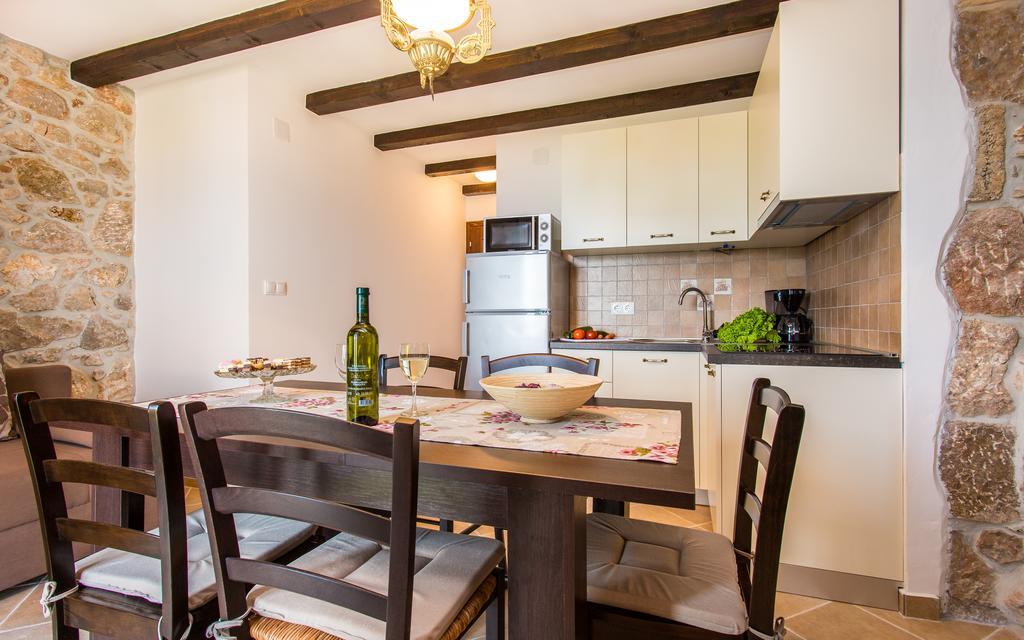 Apartman Bonaca Vrbnik Eksteriør bilde